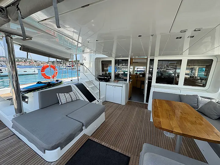 Lagoon 52F - 