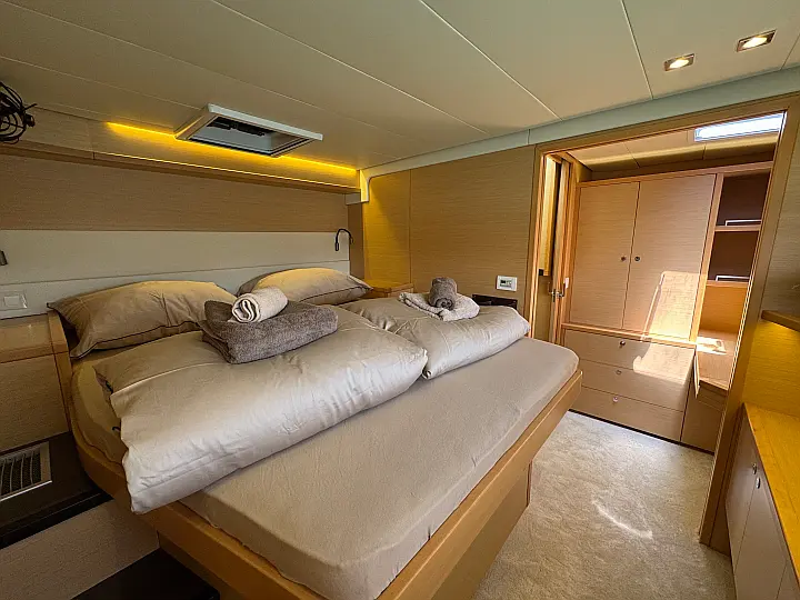 Lagoon 52F - 