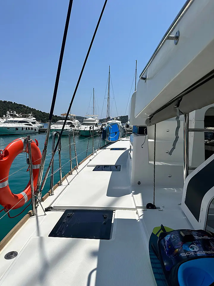 Lagoon 52F - 