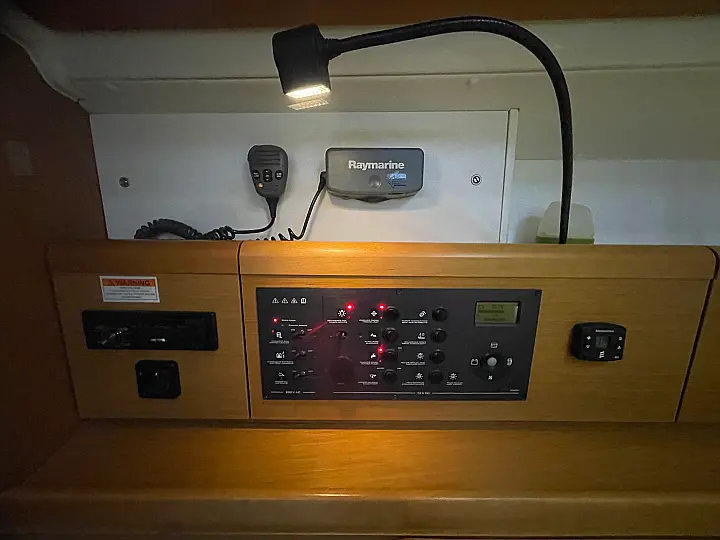 Sun Odyssey 36i - 