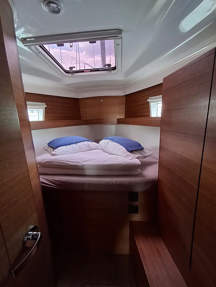 Elan Impression 45 - 