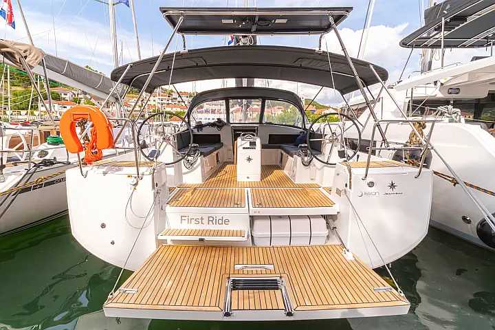 Sun Odyssey 490 - 