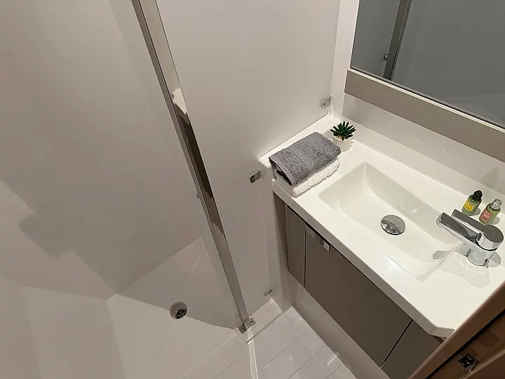 Aura 51 - 