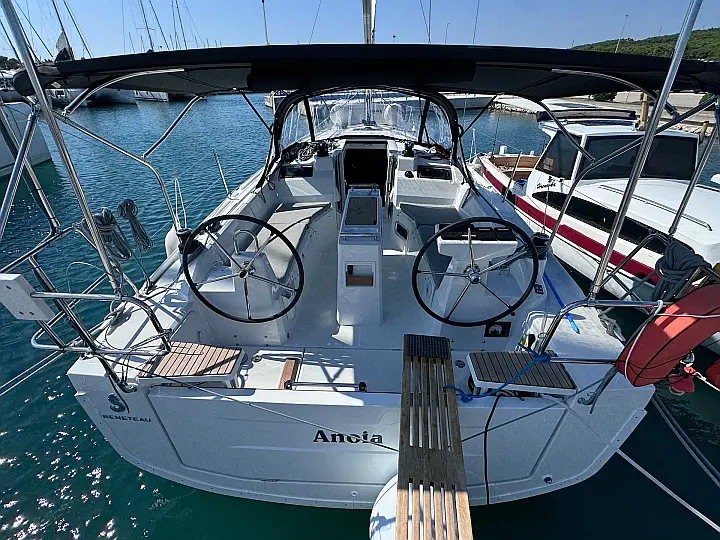 Oceanis 34.1 - 