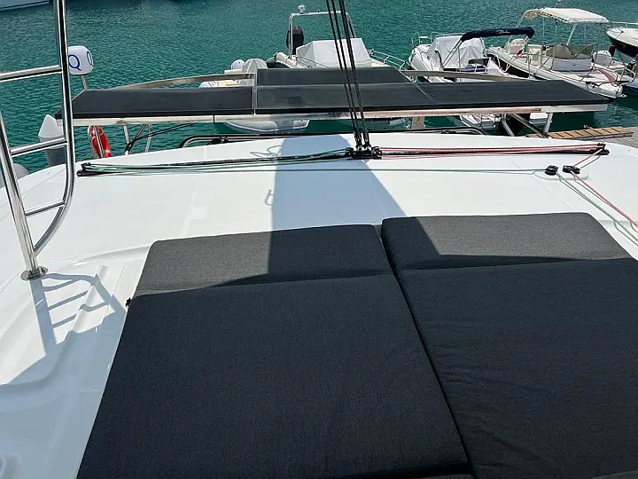 Lagoon 46 - 