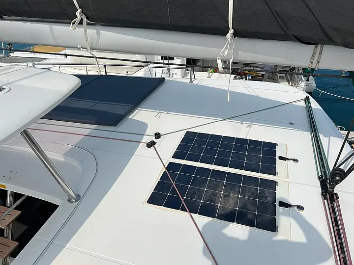 Lagoon 42 - 