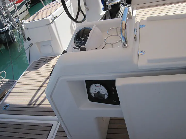 Sun Odyssey 440 - 