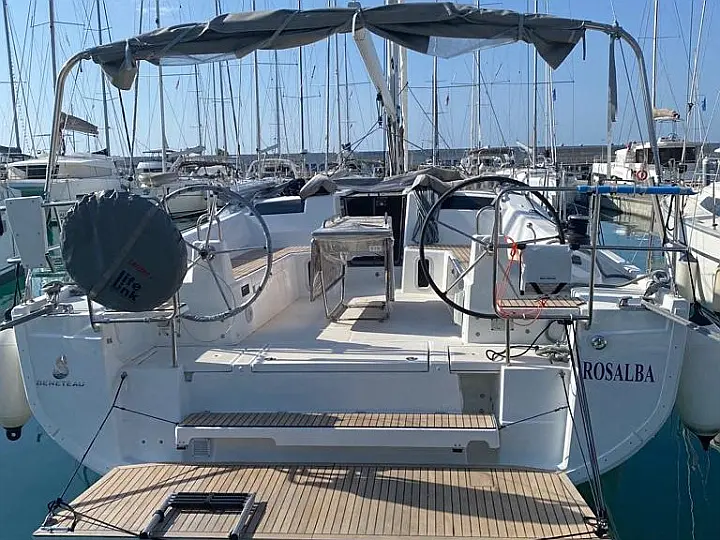 Oceanis 40.1 - External image