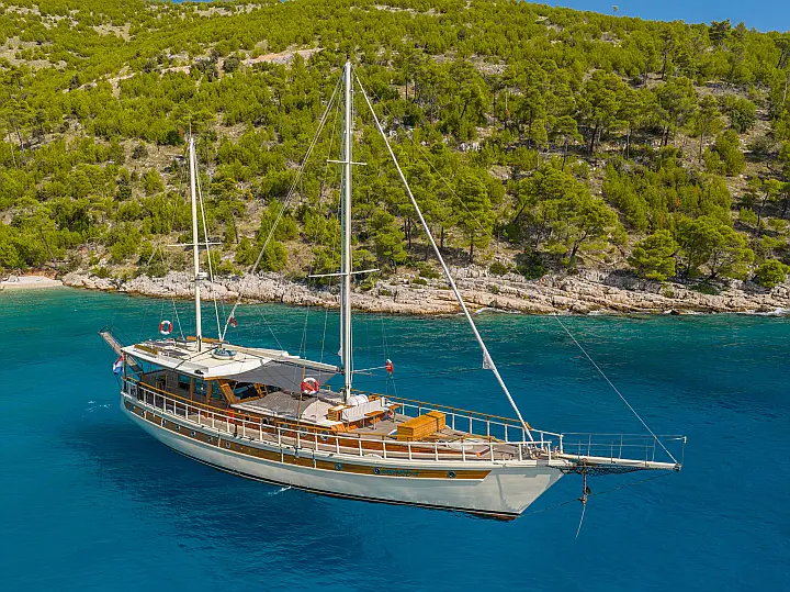 Gulet - External image