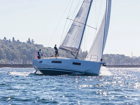 Sun Odyssey 440