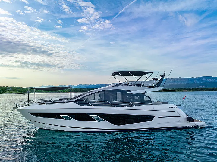 Sunseeker 65 - 