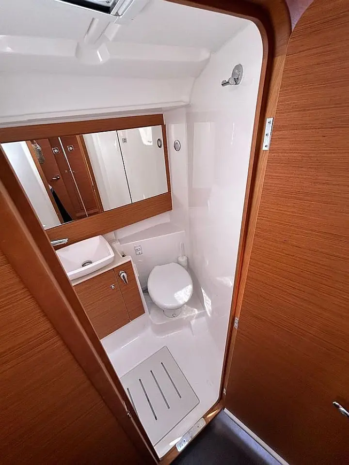Dufour 430 - 