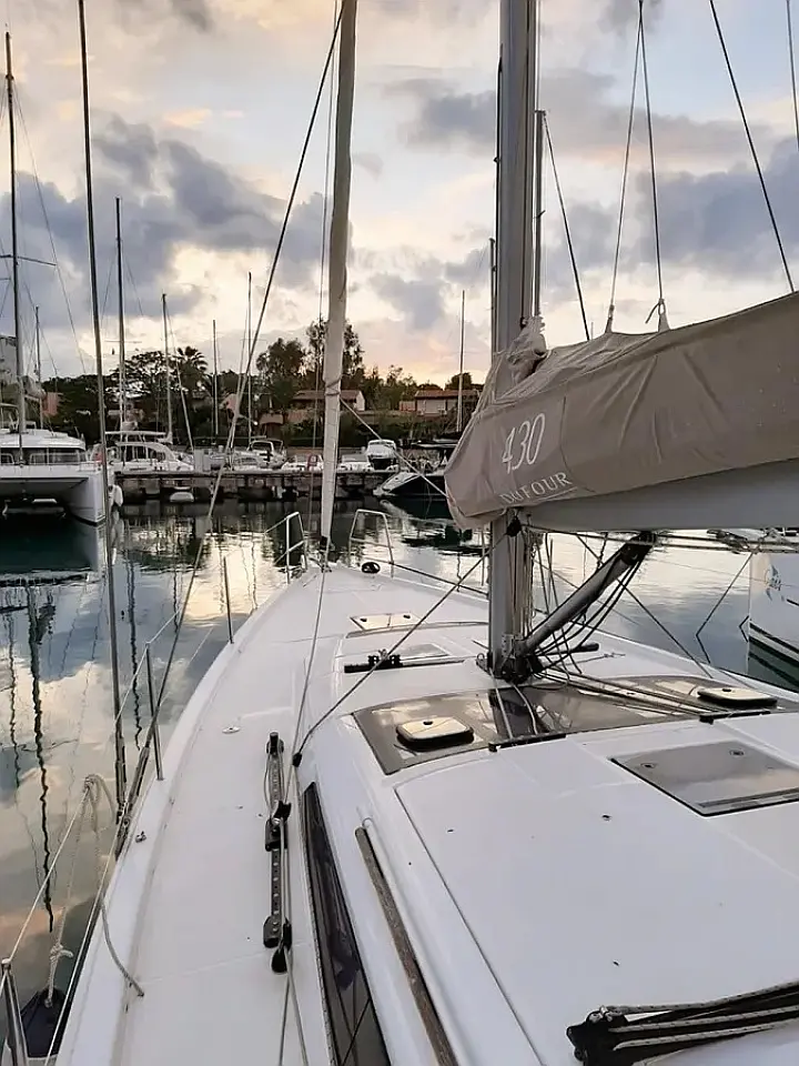 Dufour 430 - 