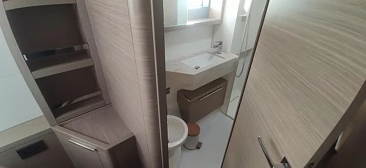 Lagoon 51 - 