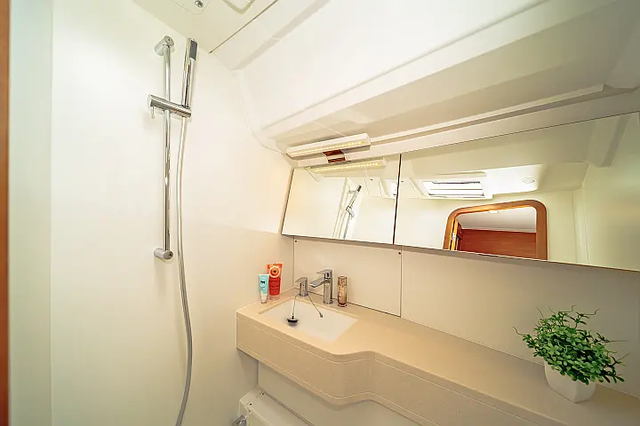 Dufour 44 - 