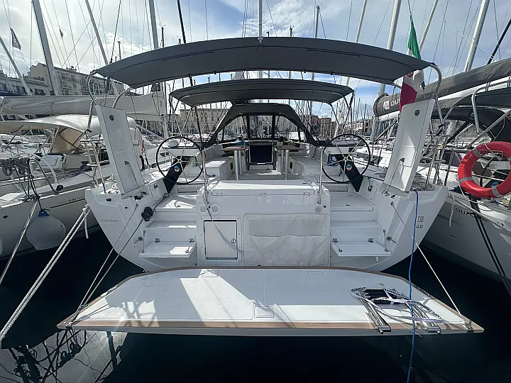 Dufour 48 SAILBOAT - External image