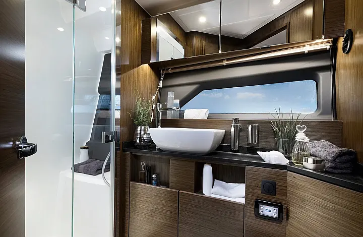Bavaria R55 - 