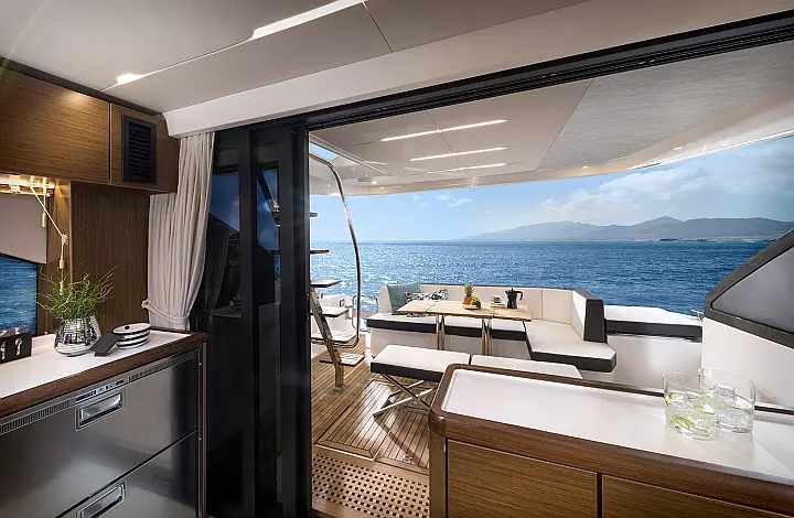 Bavaria R55 - 