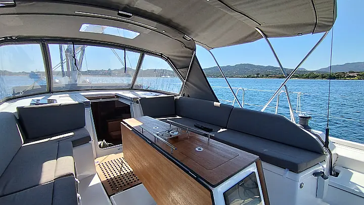 Dufour 530 Owner's Version - 