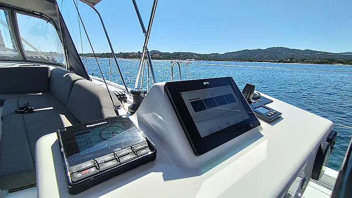 Dufour 530 Owner's Version - 