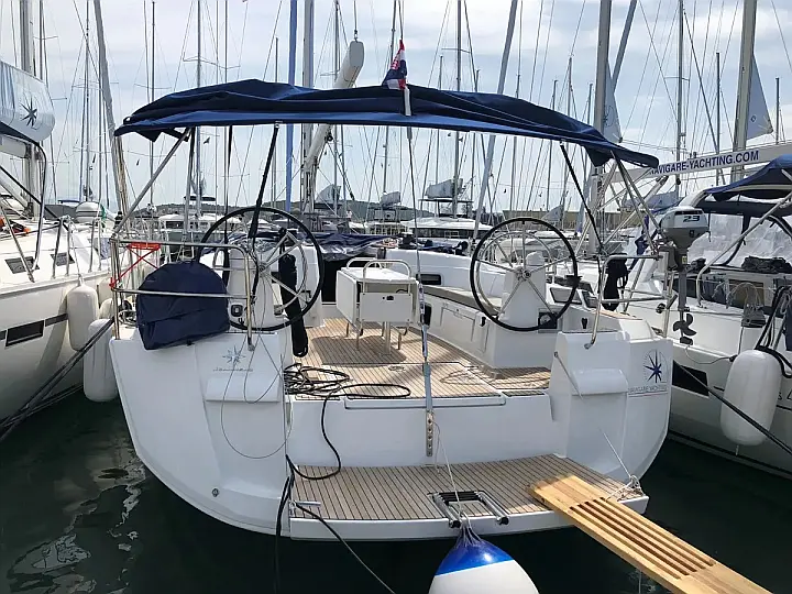 Sun Odyssey 519 - 