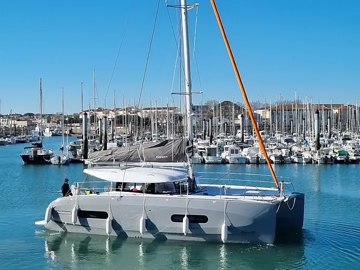 Excess 11 - External image