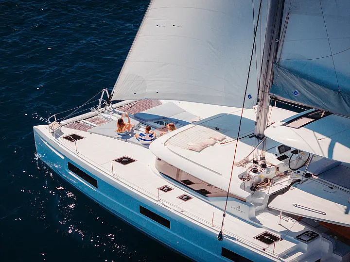 Lagoon 46 Owner's Version (LUXURY Equipped, SKIPPERED only) - External image