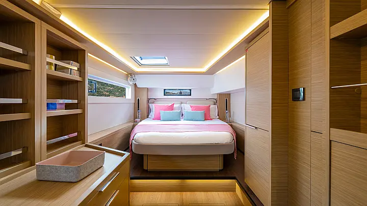 Lagoon 46 Owner's Version (LUXURY Equipped, SKIPPERED only) - 