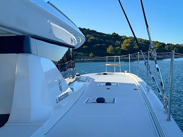 Lagoon 43 - 