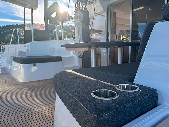 Lagoon 43 - 