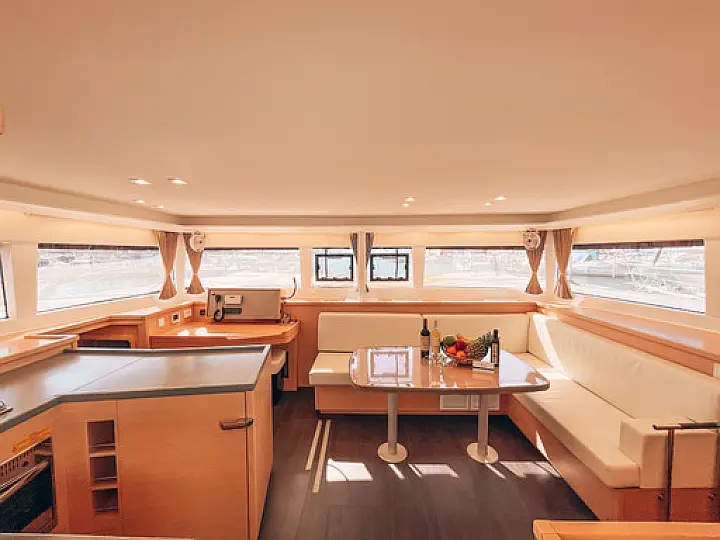 Lagoon 450 Sport - Internal image