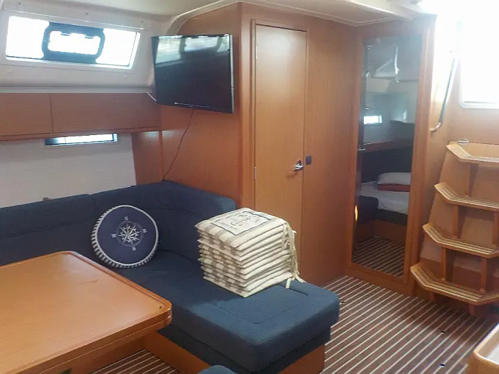 Bavaria Cruiser 51 - 