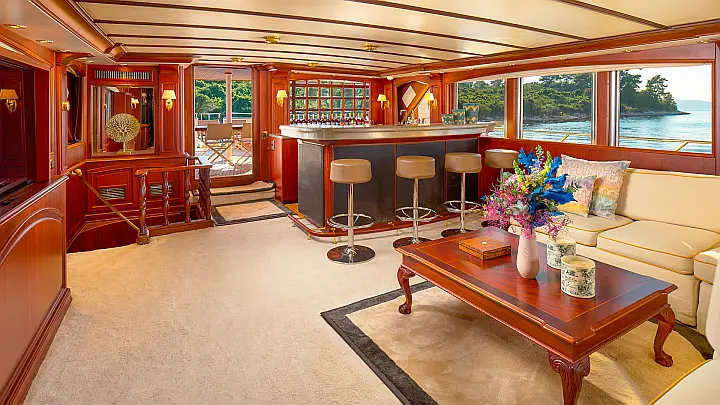 Benetti Classic 115 - 
