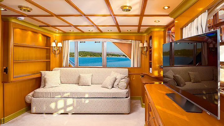 Benetti Classic 115 - 