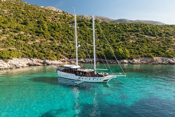 Gulet Phoenix Bronze - 