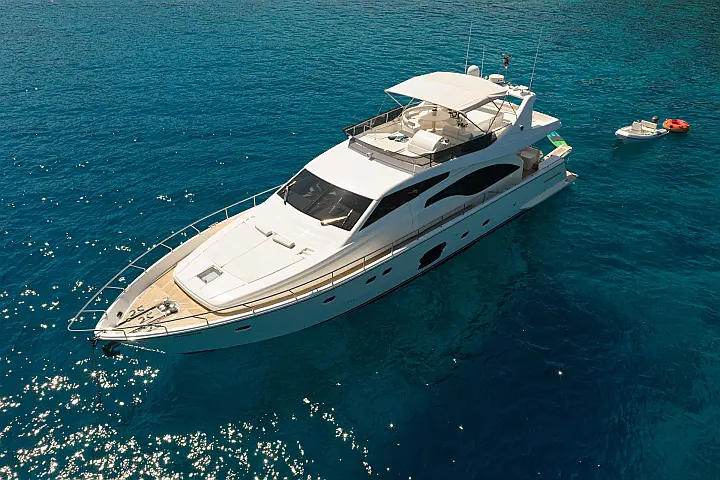 Ferretti 681 - 