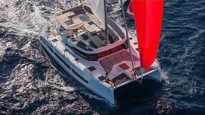 Fountaine Pajot New 44 - 