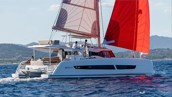 Fountaine Pajot New 44 - 