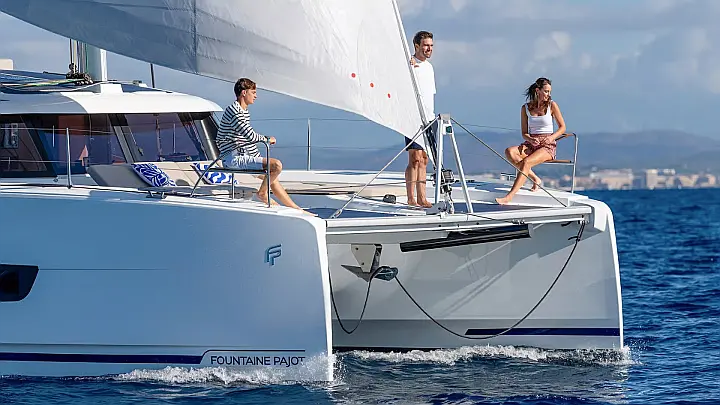 Fountaine Pajot New 44 - 