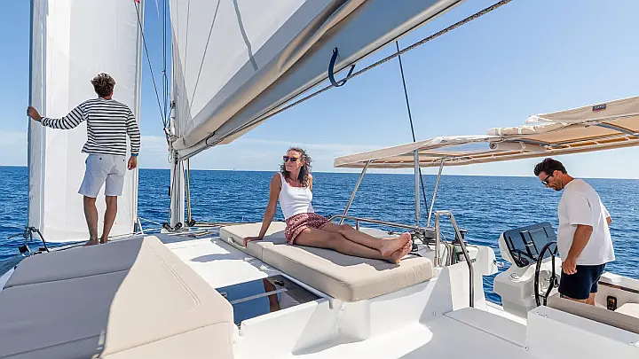 Fountaine Pajot New 44 - 