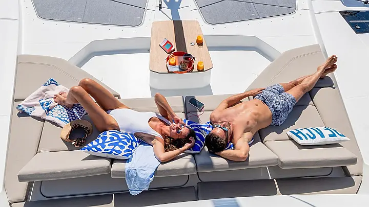 Fountaine Pajot New 44 - 