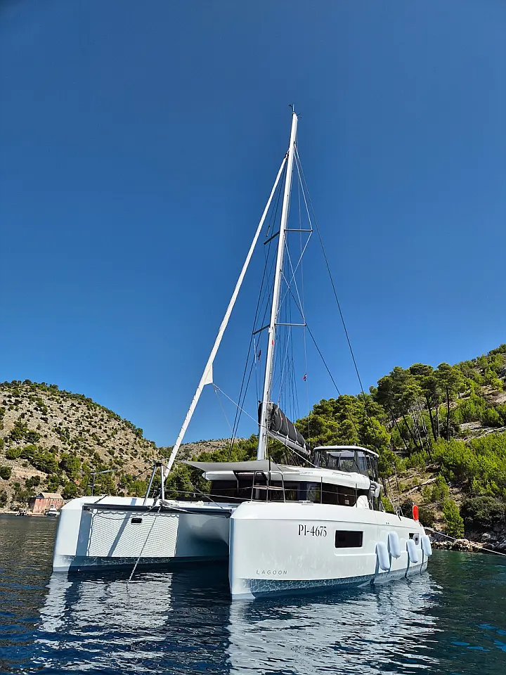 Lagoon 43 - 