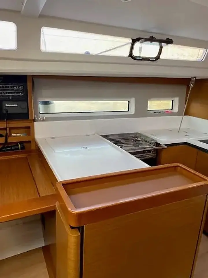 Sun Odyssey 440 /4cab - 