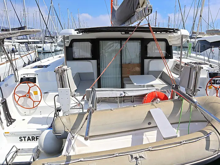 Excess 11 CAT/6 cab - External image