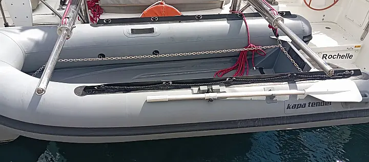 Excess 11 CAT/6 cab - 