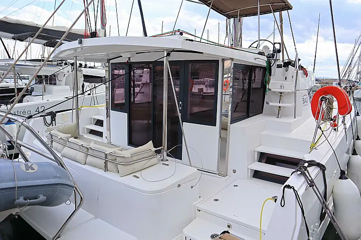 Bali 4.1/4 cab, 4WC - 