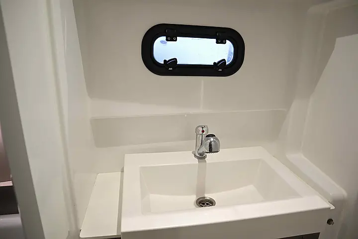 Bali 4.1/4 cab, 4WC - 