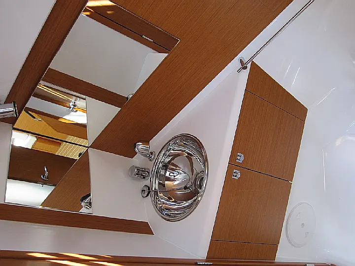 Sun Odyssey 50DS - Toilette