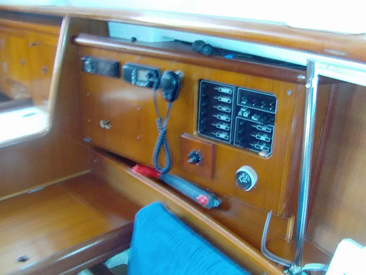 Beneteau Oceanis 331 Clipper - 