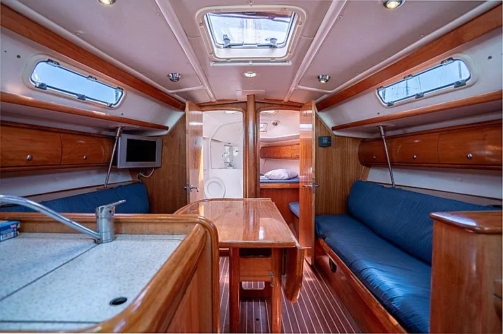 Bavaria 36 Cruiser - 